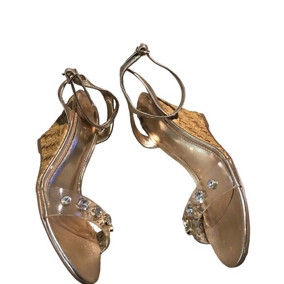 Lilly Pulitzer size 9M wedge sandals perfect condition see pics - Picture 1 of 3